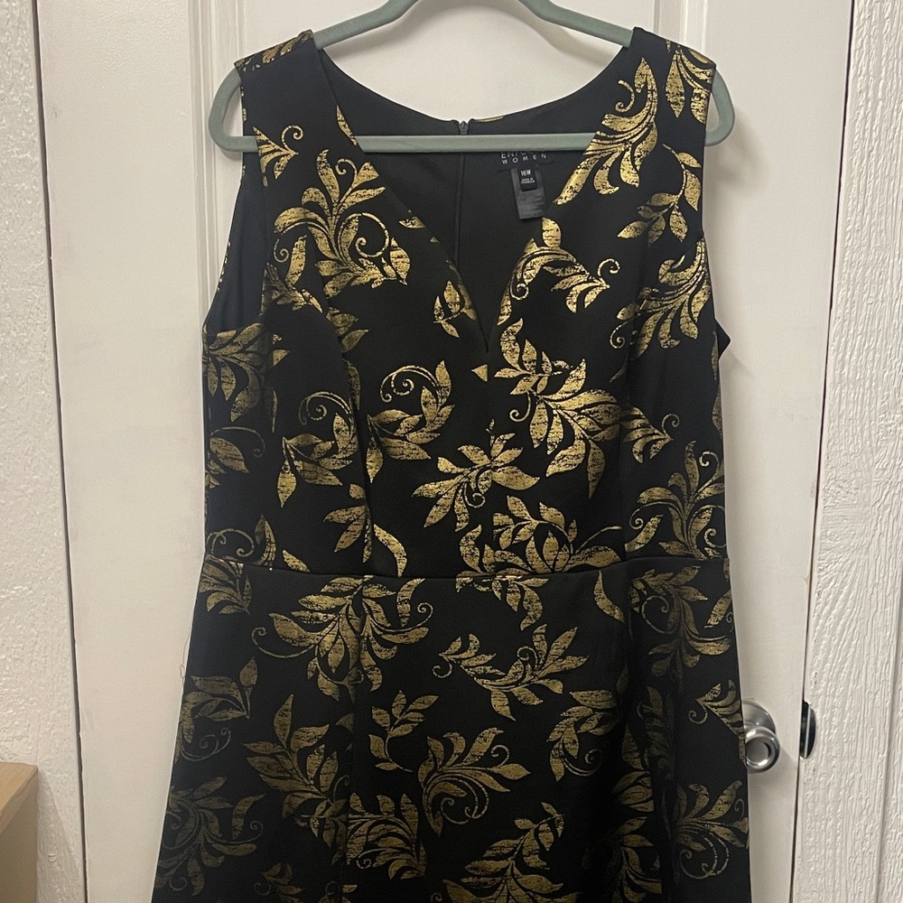 Enfocus Studio Black and Gold Sleeveless Fit-and-Flare Midi Dress